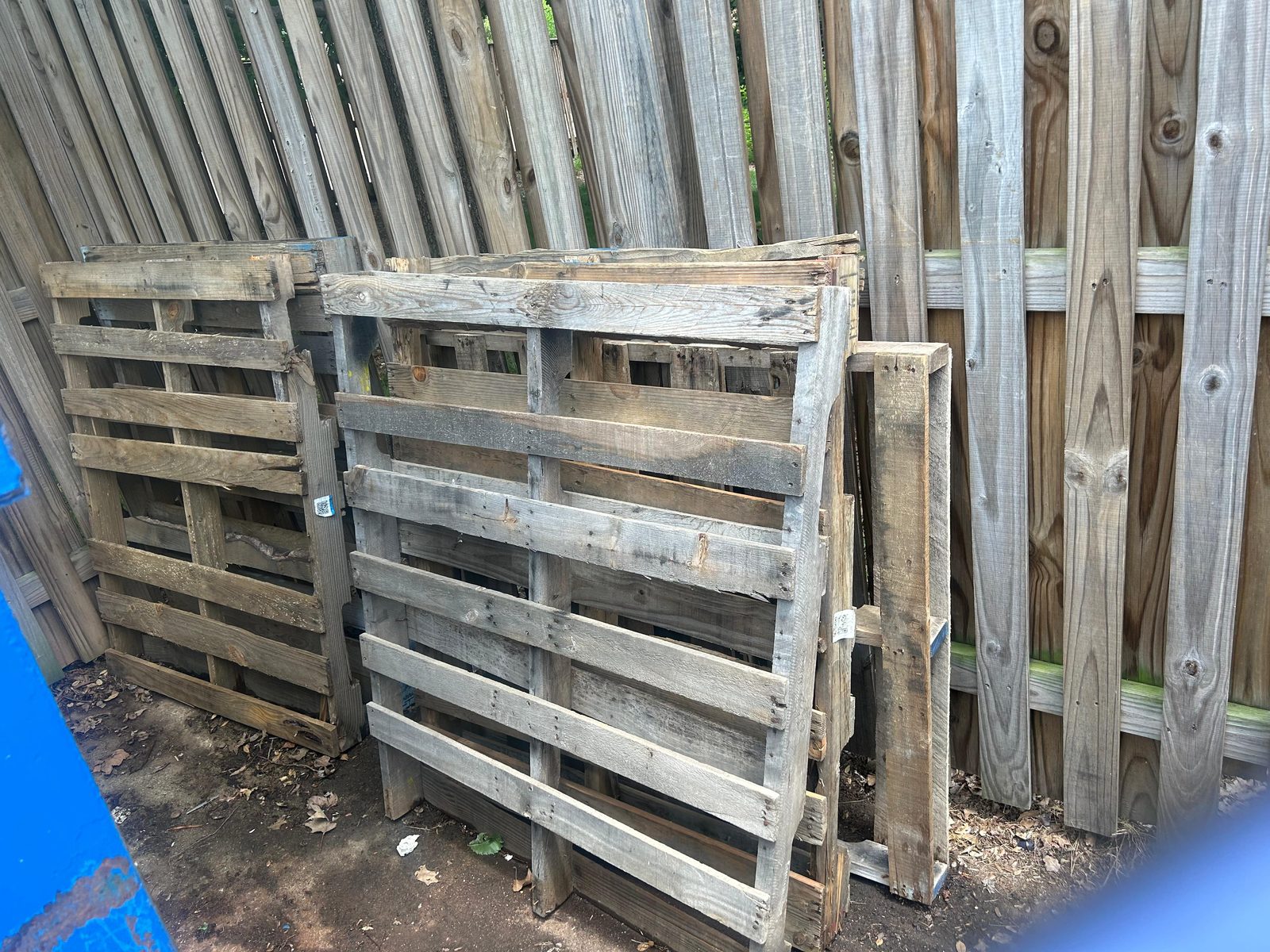 Old wooden pallets removed — Chantilly VA warehouse