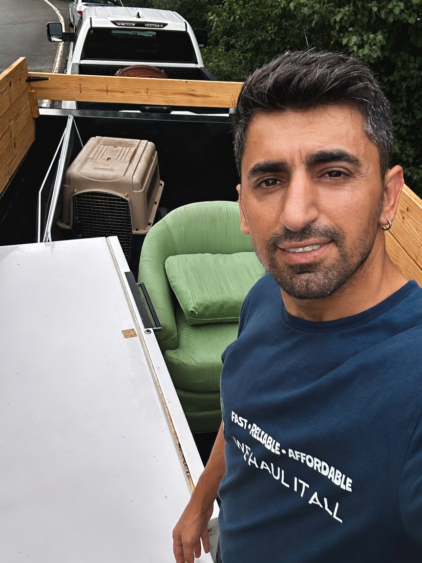 DMV Go Junk owner with refrigerator loaded on trailer — Northern Virginia